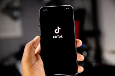 AXIS Apakah TikTok Boros Kuota? Ini Jawaban dan Faktanya image gambar