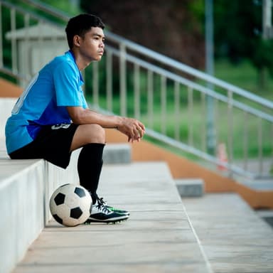 AXIS Rumor Transfer Pemain Sepak Bola, Siapa yang Akan Pindah? image gambar