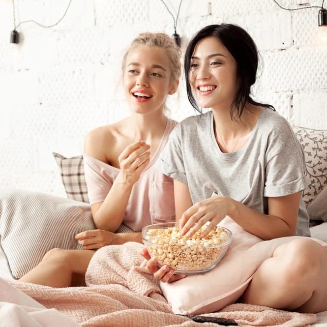 AXIS Intip Rekomendasi Aplikasi Streaming Film Terbaik 2021 image gambar