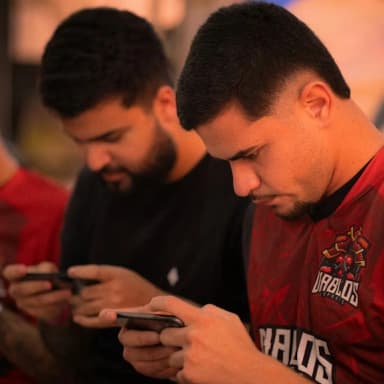 AXIS Bukan Cuma Hype! Ini Game Nomor 1 di Indonesia image gambar