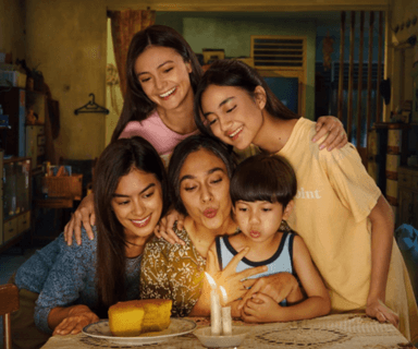 AXIS Rekomendasi Film Keluarga Paling Sedih dan Menyentuh Hati image gambar