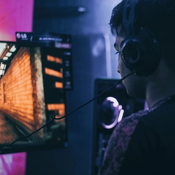 AXIS Beli Diamond FF Makin Gampang Pakai Pulsa AXIS image gambar