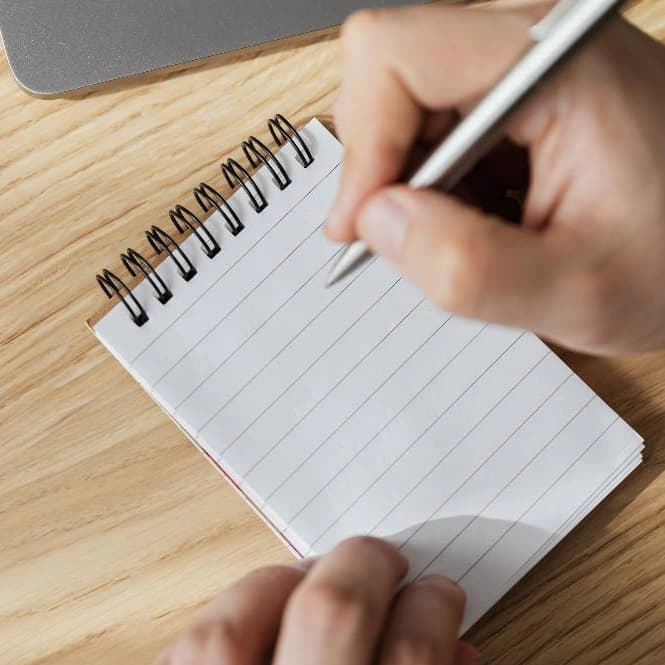 AXIS Bahasa Gaul Anak Kuliahan, Maba Wajib Tahu Biar Nggak Cupu image gambar