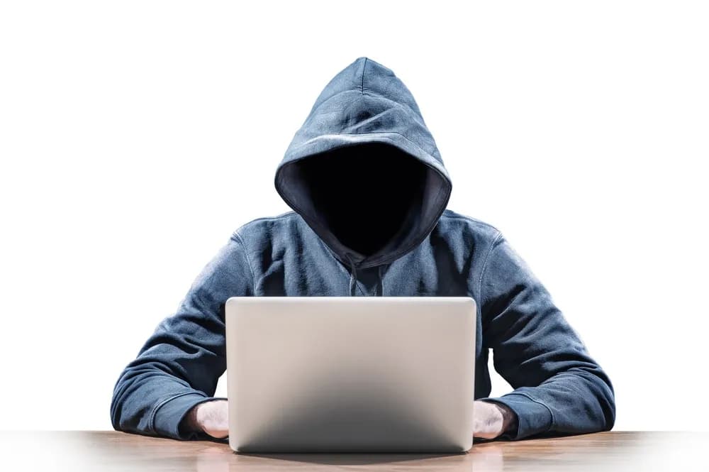 AXIS Awas! Sebelum Connect, Cek Dulu Bahaya Pakai Fasilitas Wifi Publik image gambar