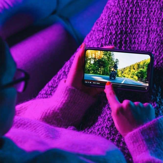 AXIS Aktifkan Paket Streaming AXIS buat Nonton Channel YouTube Inspiratif image gambar
