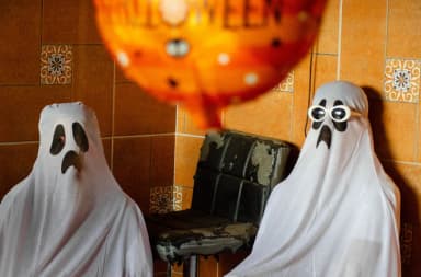 AXIS Halloween Kapan? Cek Tanggal & Daftar Party di Jakarta 2026 image gambar