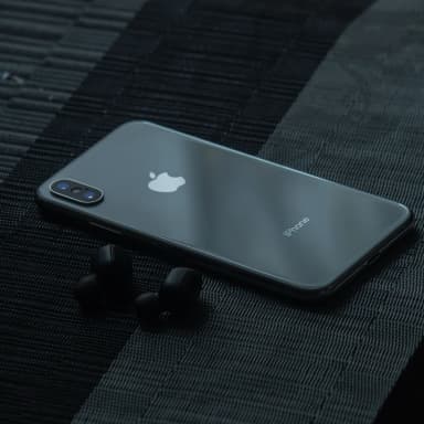 AXIS 8 Daftar iPhone 3 Jutaan 2026 dan Spesifikasinya image gambar