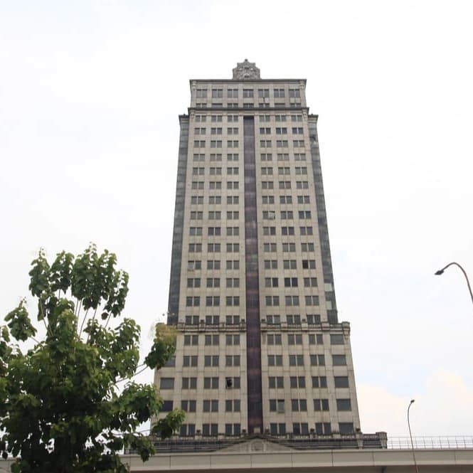 Viral Postingan Netizen Tentang Menara Saidah